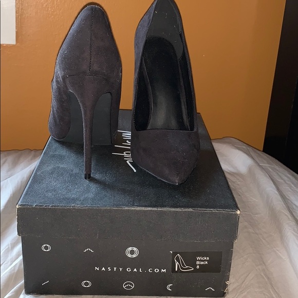 Nasty Gal Suede Black Heels - Picture 3 of 3